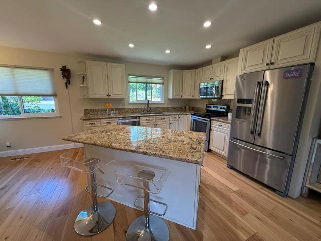 23799 Slns-Mty Highway, Salinas CA: https://media.crmls.org/mediaz/f420f638-c3d7-4560-ab1d-e7f7cda0a1e5.jpg