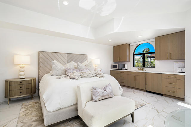 40440 Morningstar Road, Rancho Mirage CA: https://media.crmls.org/mediaz/f421a159-fc0c-4803-bc7a-f69657f7fdcf.jpg