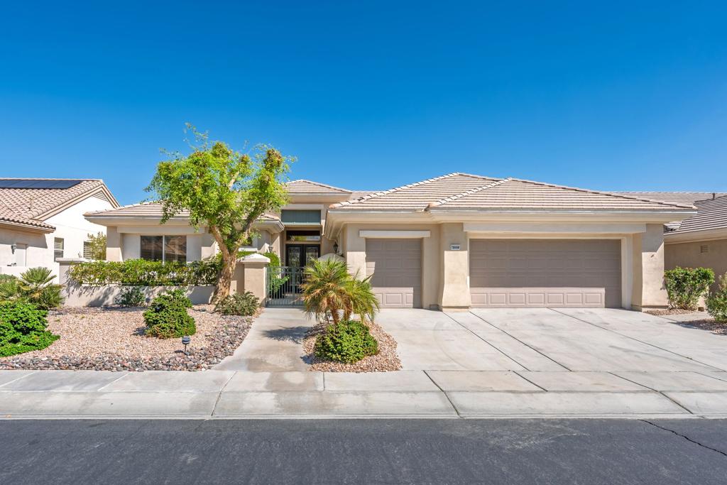 78608 Sunrise Canyon Avenue
