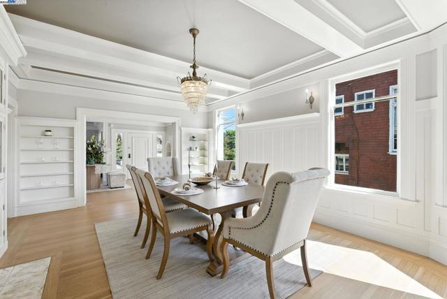 1247 Sherman, Alameda CA: https://media.crmls.org/mediaz/f4257f7f-a4ed-44fd-951a-c879a8a52fdb.jpg