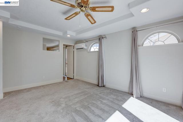 8524 Oak Harbour Ct, Fair Oaks CA: https://media.crmls.org/mediaz/f425dc95-8bd5-4de0-9685-6a7e2c7bb018.jpg