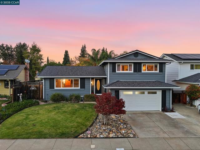 7519 Driftwood Way, Pleasanton CA: https://media.crmls.org/mediaz/f425fcc0-97de-41f0-bf93-36e3dd524242.jpg