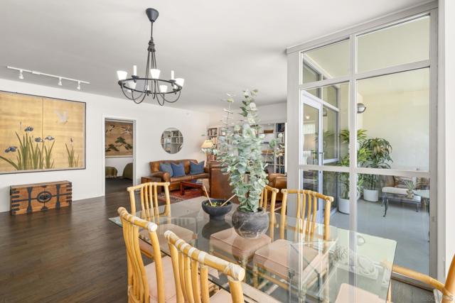 3812 Park Blvd, San Diego CA: https://media.crmls.org/mediaz/f426cce1-96e2-42f6-b68c-fdffb4e677cf.jpg