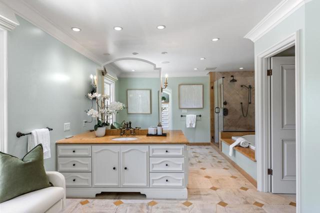 2181 Parkside Avenue, Hillsborough CA: https://media.crmls.org/mediaz/f426ccfb-21d0-41db-b132-a067ce012da8.jpg