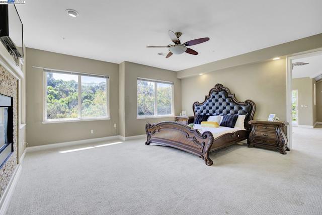 48564 Avalon Heights Ter, Fremont CA: https://media.crmls.org/mediaz/f4271847-07e3-4e3c-9d63-77e6c284ae19.jpg