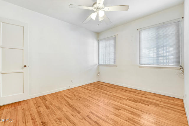 4824 Toland Way, Los Angeles CA: https://media.crmls.org/mediaz/f428a9df-1eeb-4c24-81a3-7fdef6c7c4ac.jpg