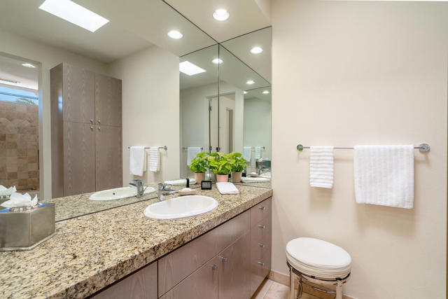16 Judd Terrace, Rancho Mirage CA: https://media.crmls.org/mediaz/f4297da0-1f53-4481-b46d-f77c9645fabe.jpg
