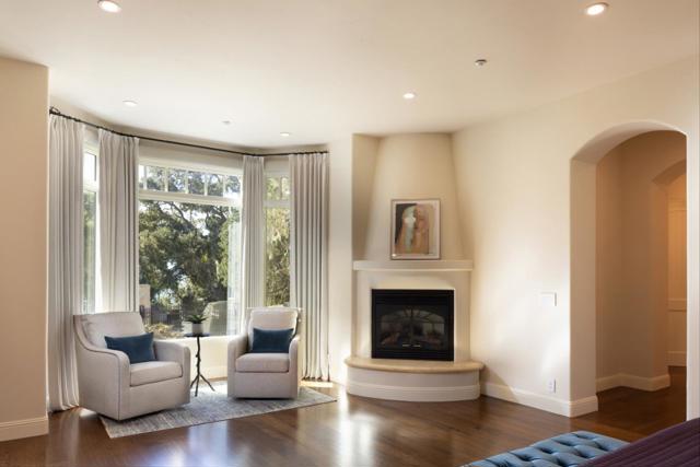 3957 Ronda Road, Pebble Beach CA: https://media.crmls.org/mediaz/f42a01d8-1120-4299-b3f8-4c672ed6ea6b.jpg