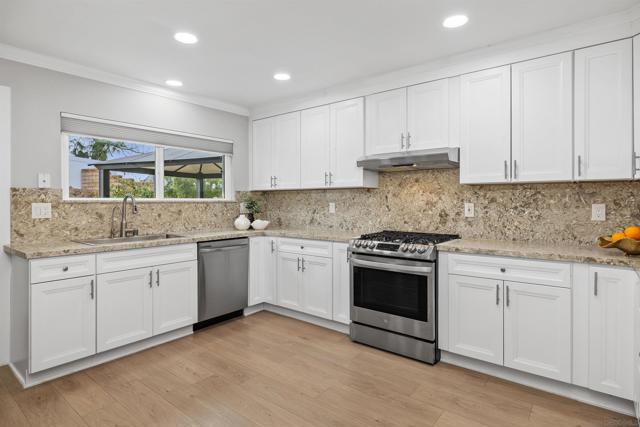 12866 SUMMERFIELD LN, Poway, California 92064, 4 Bedrooms Bedrooms, ,2 BathroomsBathrooms,Single Family Residence,For Sale,SUMMERFIELD LN,250020251SD