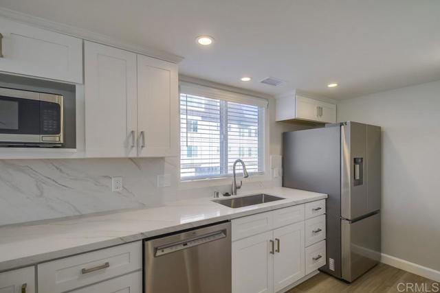 Image 10 of 45 For 1330 Seacoast Drive