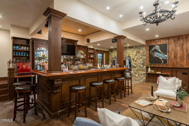 Detail Gallery Image 44 of 75 For 5065 Indianola Way, La Canada Flintridge,  CA 91011 - 4 Beds | 5/2 Baths