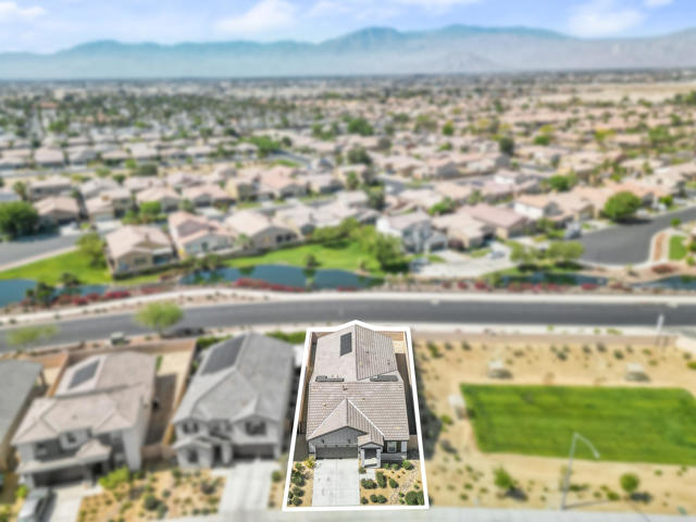 84151 Novello Drive, Indio CA: https://media.crmls.org/mediaz/f42f80fc-70c7-4b21-895d-9b1d7ee6a6d5.jpg