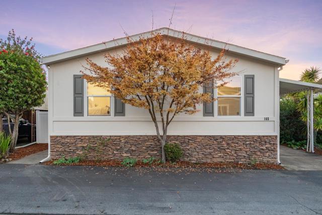 165 Anita Avenue, Aptos CA: https://media.crmls.org/mediaz/f430b6f8-1ab4-4d07-82aa-ba22c54ac952.jpg