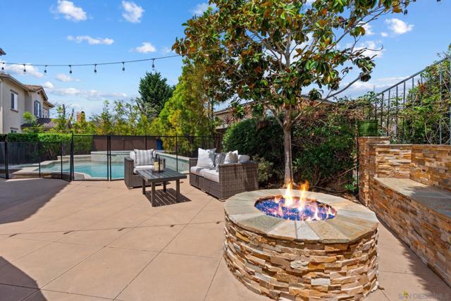 1008 Brightwood Drive., San Marcos CA: https://media.crmls.org/mediaz/f431b141-b8cd-4d20-8157-a4846b6e7530.jpg