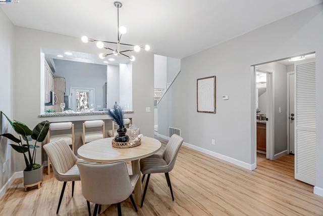 Image 6 of 26 For 419 Saint Emilion Ct