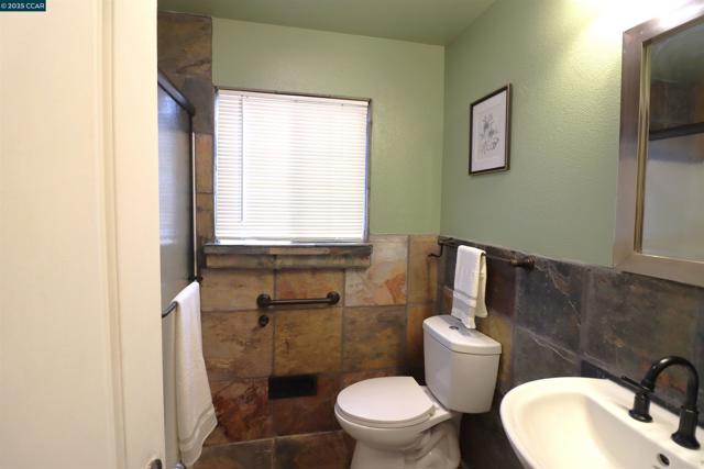 189 Atherton Ave, Pittsburg CA: https://media.crmls.org/mediaz/f4335119-2d30-47ea-bc78-208ea9283837.jpg