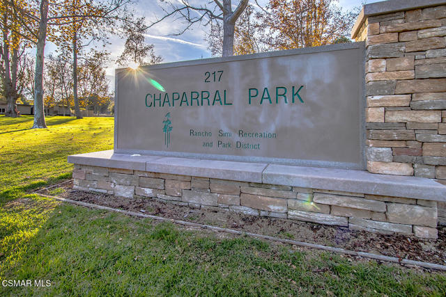 434 Vista Dorado Lane, Oak Park CA: https://media.crmls.org/mediaz/f433e991-2141-468a-83a9-81ab452ff752.jpg