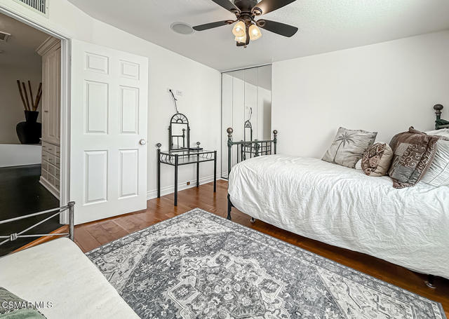 2848 Bayham Cir, Thousand Oaks CA: https://media.crmls.org/mediaz/f4342dc4-de6c-421f-9fc3-8a0a301763b5.jpg
