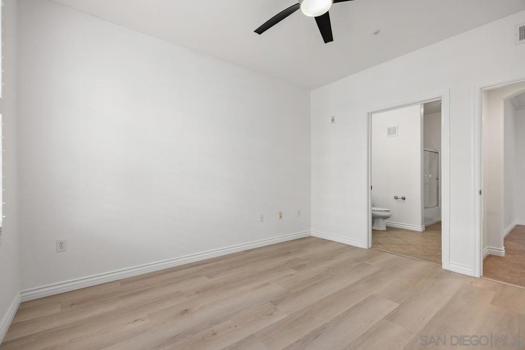 9263 Regents Rd - photo 15