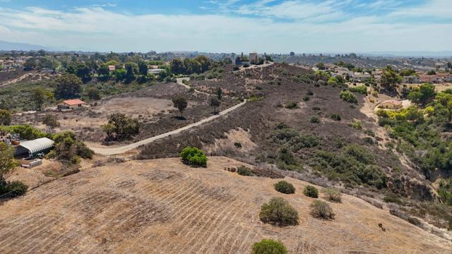 Detail Gallery Image 16 of 26 For Randy Ln, Bonita,  CA 91902 - – Beds | – Baths