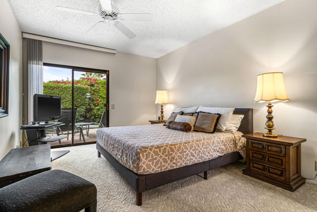 1456 Tiffany Circle N, Palm Springs, CA 92262