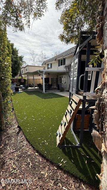 1584 Covington Avenue, Westlake Village CA: https://media.crmls.org/mediaz/f436caec-b659-4f96-b28e-48dc5cc2a874.jpg