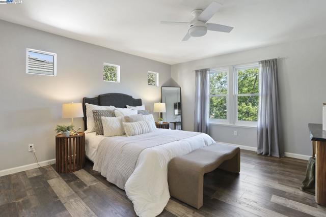 5244 Armani Ct, Pleasanton CA: https://media.crmls.org/mediaz/f4386c2a-26b1-4c47-a581-fce58c23e048.jpg