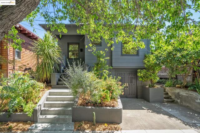 2705 Mathews St, Berkeley CA: https://media.crmls.org/mediaz/f438cdca-0e25-4a82-b569-45e8bc907faf.jpg