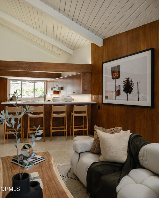 5445 La Crescenta Avenue, La Crescenta CA: https://media.crmls.org/mediaz/f439193b-7e97-4f0e-96df-1314b71efe0a.jpg