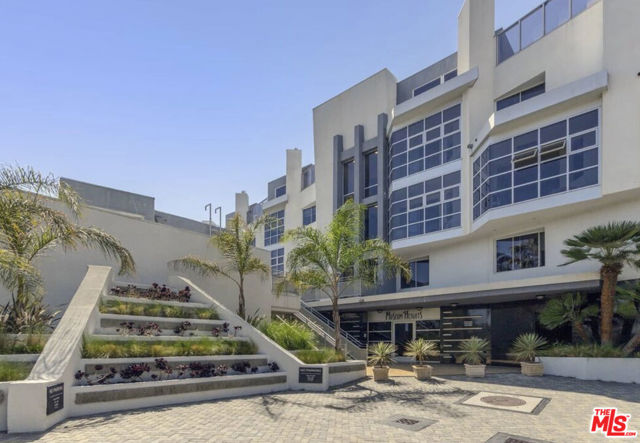 171 N Church Lane, Los Angeles CA: https://media.crmls.org/mediaz/f43935a4-02a6-47c7-970c-ff564bb1c470.jpg