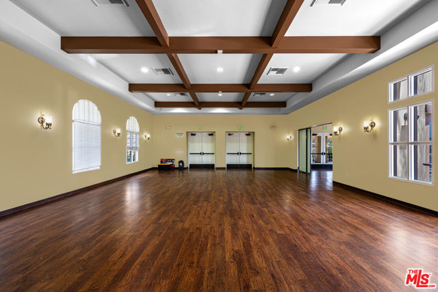 28504 Pietro Drive, Valencia CA: https://media.crmls.org/mediaz/f4395eaa-ed59-4add-bc66-5da0705c809a.jpg