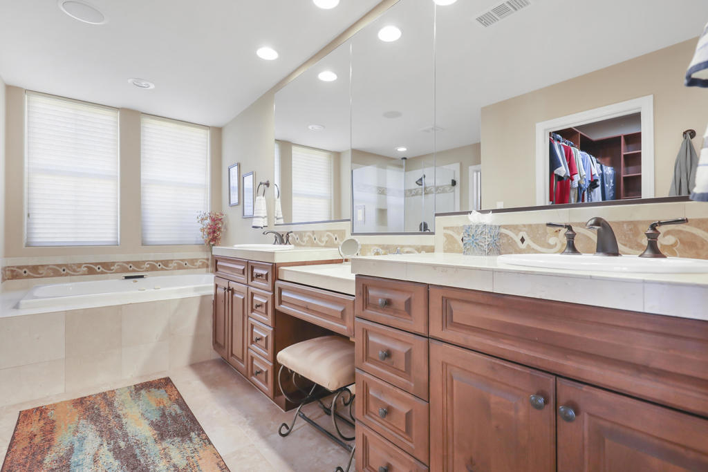 MLS #219135366DA image #27