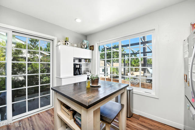 5327 Heather Street, Camarillo CA: https://media.crmls.org/mediaz/f439ef88-5b11-4cc4-93d7-406203afabe6.jpg