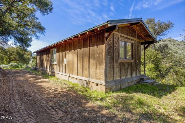 4620 Casitas Pass Road, Ventura CA: https://media.crmls.org/mediaz/f439f77e-1083-4936-89b0-f5ca222f8382.jpg