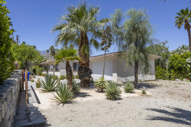 68286 Grandview Avenue, Cathedral City CA: https://media.crmls.org/mediaz/f43ad9b7-e3a3-4fd9-918b-34e2767c91af.jpg
