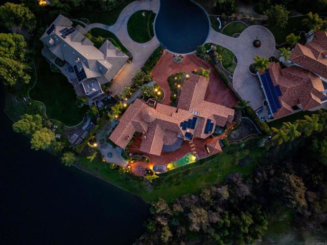 3198 Ashley Park Way, Jamul CA: https://media.crmls.org/mediaz/f43ae6b9-3872-4aeb-85e6-ab992f880815.jpg