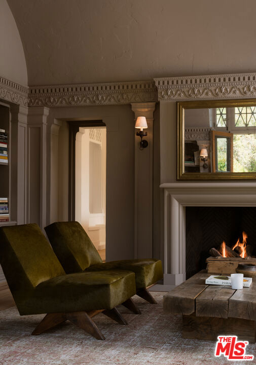 Library/study/bar