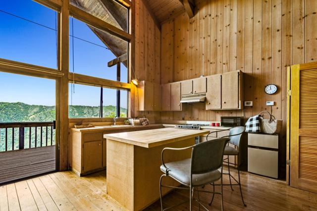 38225 Nason Road, Carmel Valley CA: https://media.crmls.org/mediaz/f43d55a8-9679-4f2b-9894-821e35445eac.jpg