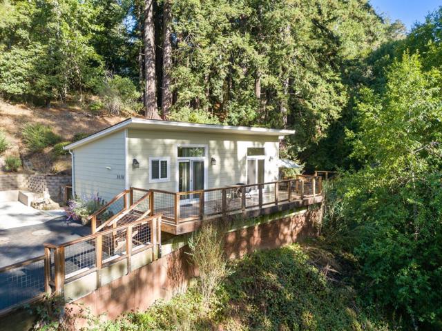 3580 Misty Lane, Aptos CA: https://media.crmls.org/mediaz/f43de244-b773-4a98-990e-2ba7c9cad939.jpg