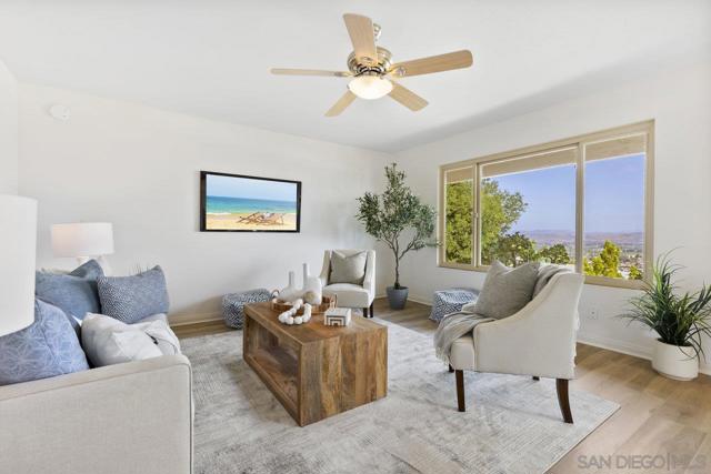 4469 Albatross Way, Oceanside CA: https://media.crmls.org/mediaz/f43e256c-3f54-49f5-be9a-8e8f0bc2f298.jpg