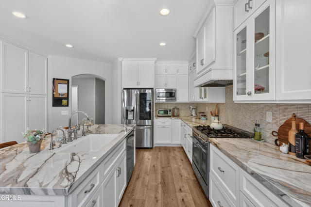 Detail Gallery Image 34 of 75 For 26149 Beecher Ln, Stevenson Ranch,  CA 91381 - 4 Beds | 4 Baths