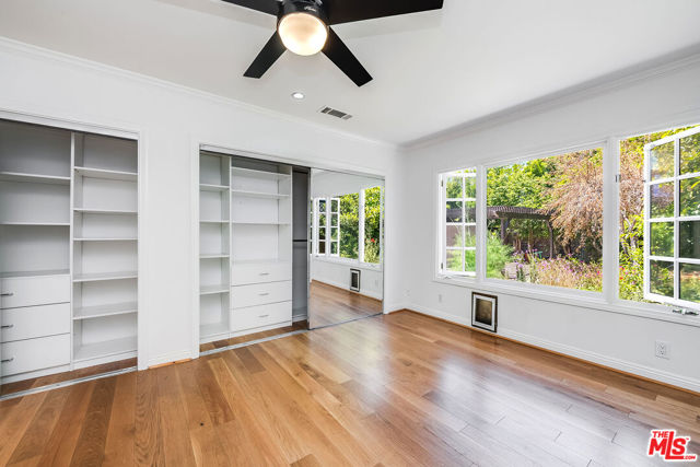 10311 Ilona Avenue, Los Angeles CA: https://media.crmls.org/mediaz/f43e9aac-7c4c-4c1f-859e-392636fd8af4.jpg