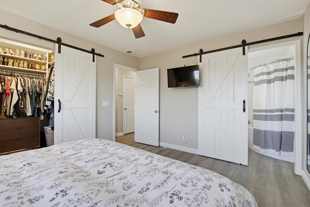 8426 Fireside Ave - photo 14