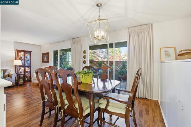 3417 Tice Creek, Walnut Creek CA: https://media.crmls.org/mediaz/f43ffc5d-79cf-4610-bd57-e6e41faa7c79.jpg