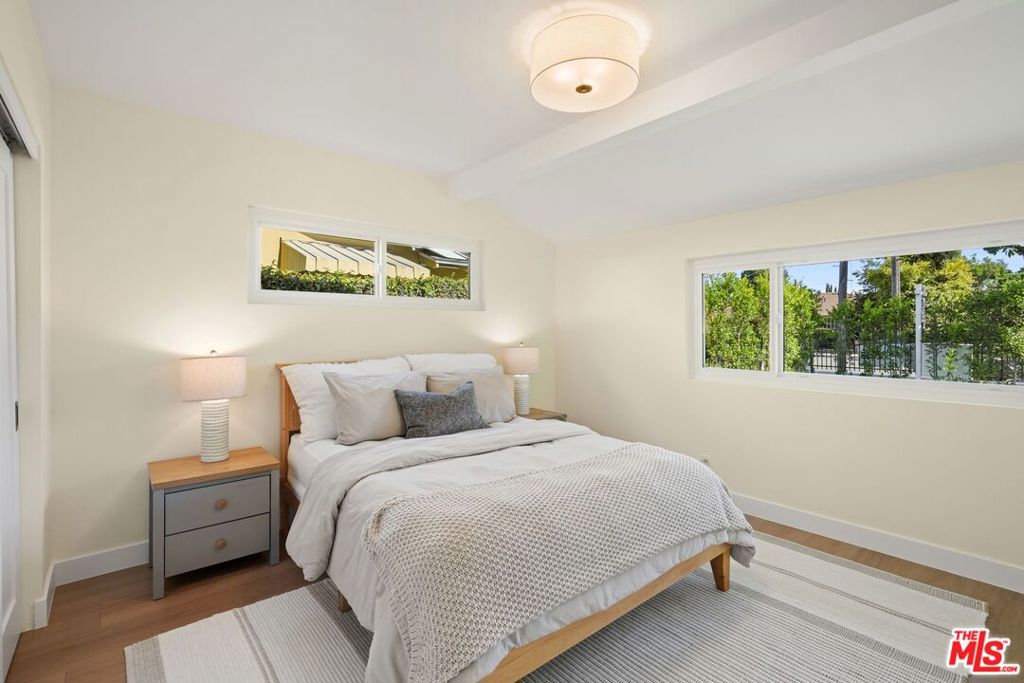 MLS #25572217 img 20