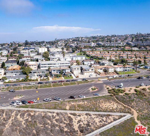 348 Paseo De La Playa, Redondo Beach, California 90277, ,Residential Income,Sold,Paseo De La Playa,22211649