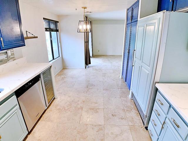 49035 Serenata Court, La Quinta CA: https://media.crmls.org/mediaz/f4412d4c-3afd-481c-803d-b66a856b661b.jpg