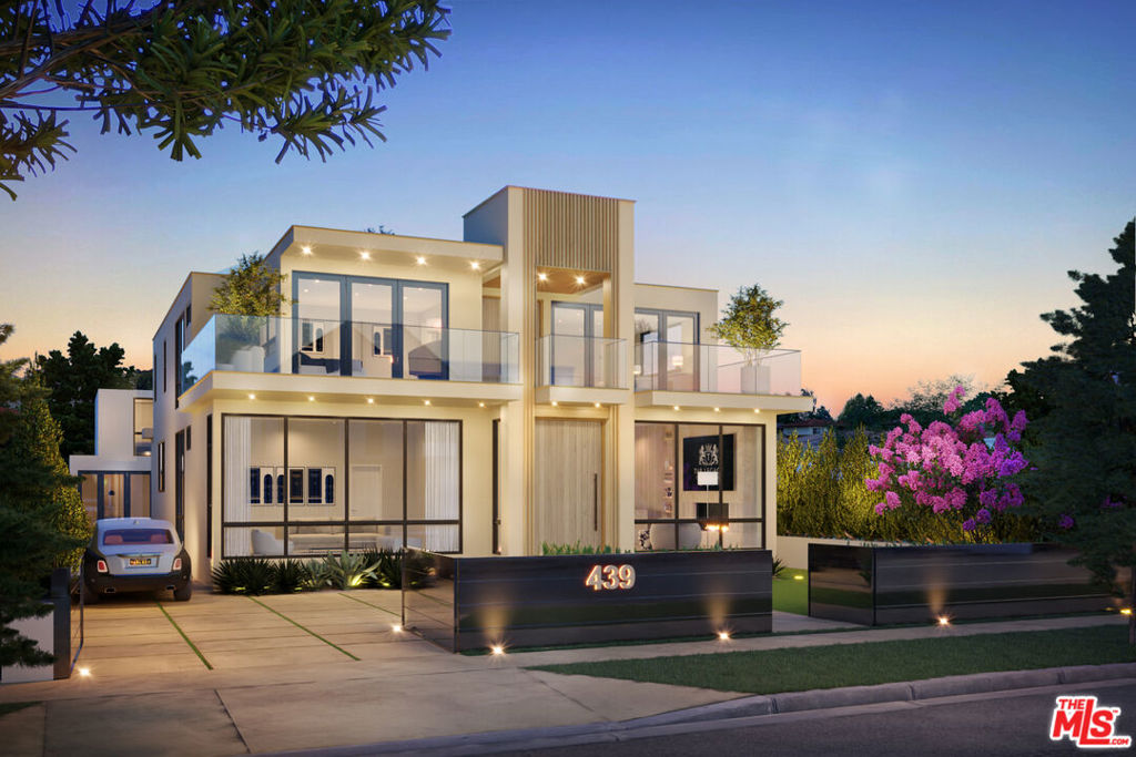 439 21st Street — Modern