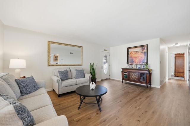 1434 Manchester St, National City CA: https://media.crmls.org/mediaz/f4461eb2-3b78-444d-a988-df0b4572cd4a.jpg