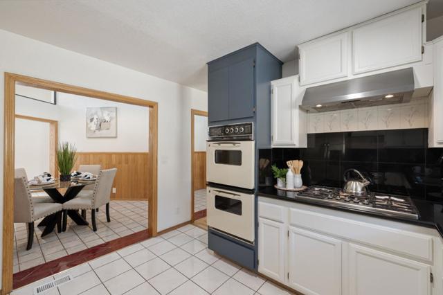 563 N 21st Street, San Jose CA: https://media.crmls.org/mediaz/f447563d-9558-40b6-9637-1ec986aff9b0.jpg